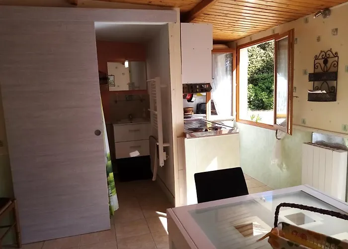 Les Refuges De Montociel Hébergement de vacances *